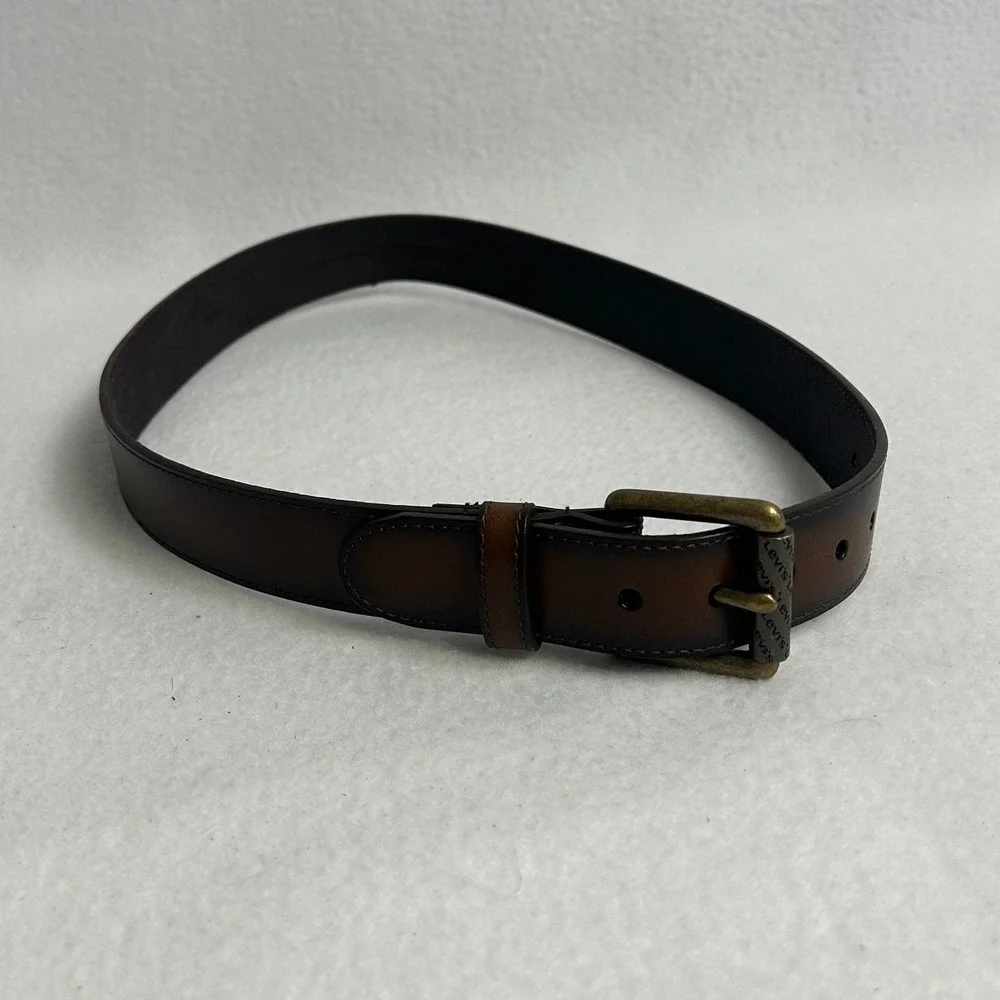 Western Americana Levi's Mens M Brown Leather Ombre Logo Buckle Belt
